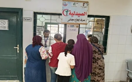 قافلة حياة كريمة توفر خدمات طبية متكاملة لأهالي قرية أسمنت بمركز أبوقرقاص