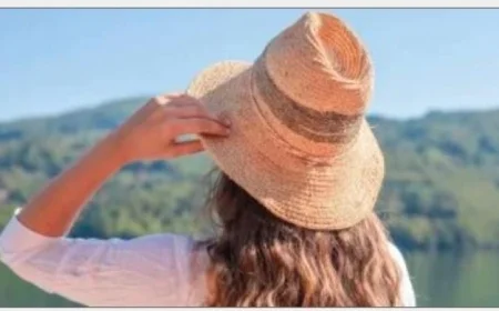 إليك 4 نصائح فعالة لحماية شعرك والعناية به أثناء المصيف