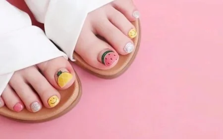 أبرز 5 صيحات لأظافر القدمين لصيف 2025