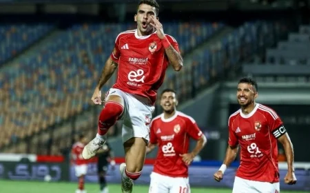بضربة رأسية زيزو يسجل هدفه الأول مع الأهلي