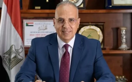 وزير الري يراجع تقدم منظومة الصرف الزراعي وأنشطة هيئة الصرف