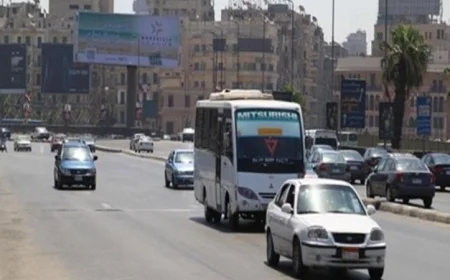 حركة مرورية كثيفة بمعظم محاور القاهرة والجيزة في النشرة المرورية اليوم