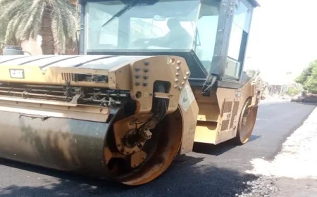 محافظ أسيوط يُشرف على انطلاق مشروع رصف طريق أبنوب – بني محمديات بميزانية 16 مليون جنيه