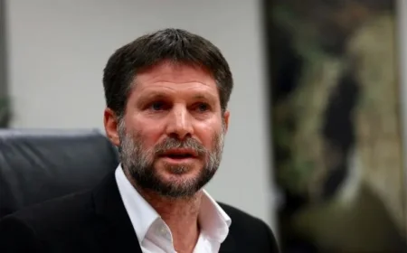 وزير المالية الإسرائيلي يعلن معارضته لوقف إطلاق النار الجزئي