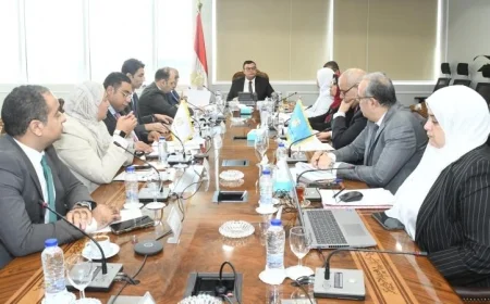 وزير الإسكان يتابع أحدث تطورات تفعيل قوانين إيجار الأماكن