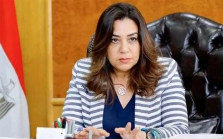 وزيرة التنمية المحلية تستعرض تقدم تنفيذ مشروع تطوير المجازر الحكومية