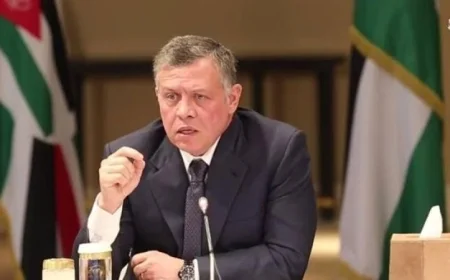 الملك الأردني يدعو لتكثيف الجهود العالمية لوقف إطلاق النار في غزة