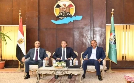 سكرتير عام الفيوم يحضر ندوة حيوية عن دور التكنولوجيا والأمن السيبراني