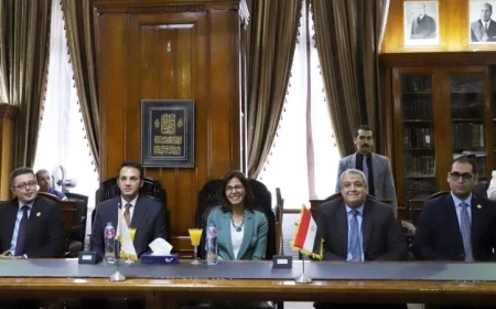 رئيس القضاء الأعلى يلتقي المدير التنفيذي للأكاديمية الوطنية للتدريب لتعزيز التعاون