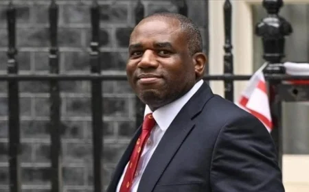 بريطانيا تستنكر المصادقة على خطة “إي1” الاستيطانية من قبل إسرائيل