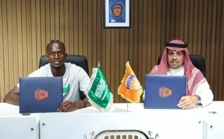 الفيحاء يضم النجم الغيني ألفا سيميدو لتعزيز الفريق لمدة ثلاثة مواسم