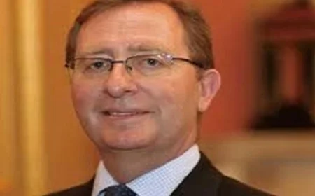 السفير البريطاني في بيروت يجدد دعم بلاده الحاسم للبنان وحكومته خلال هذه المرحلة