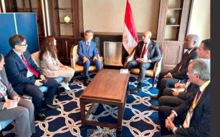 وزير التعليم يستكشف فرص التعاون مع رئيس جامعة هيروشيما في تطوير التعليم الفني