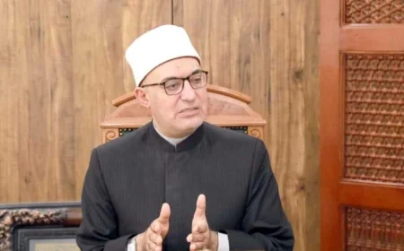 مفتي الجمهورية يناقش مبادرات علمية وإفتائية جديدة لتعزيز المعرفة