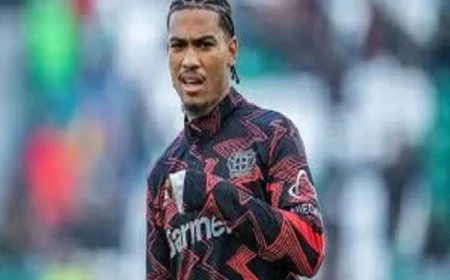 بورنموث يعزز صفوفه بضم الدولي المغربي أمين عدلي لمدة خمس سنوات