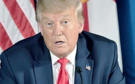 الرئيس الأمريكي يعين أحد مستشاريه المقربين سفيراً للولايات المتحدة في الهند