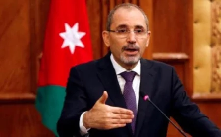 الخارجية الأردنية تؤكد أن تجويع الفلسطينيين في غزة يُعتبر جريمة حرب