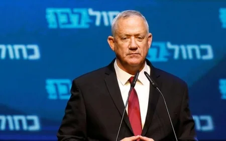 جانتس يطالب نتنياهو ويائير لابيد بتشكيل حكومة تحرير الأسرى لتعزيز الوحدة الوطنية