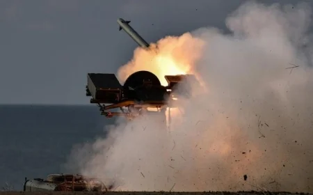 أوكرانيا تنفذ هجمات بمسيرات على روسيا بالتزامن مع احتفالات كييف بعيد الاستقلال