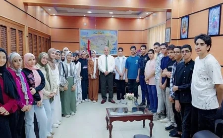 وكيل تعليم الفيوم يرحب بالطلاب المتفوقين في الشهادة الإعدادية