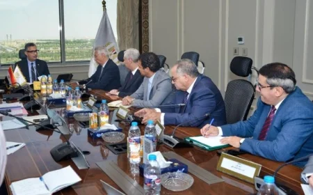 وزير التموين يتفقد تقدم مشروع المستودع الاستراتيجي في السويس