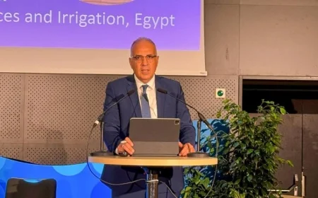 سويلم يبرز دور زيادة الاستثمارات في المياه والصرف الصحي في حماية المجتمعات