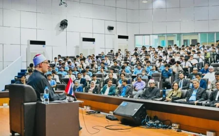 مفتي الجمهورية يؤكد أن الوسطية الإسلامية هي المفتاح لتوازن الحياة في كل المجالات