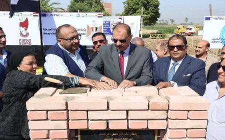 محافظ سوهاج يدشن مشروع الصرف الصحي في أولاد عزاز والمنياوي بإنجاز جديد