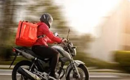 وزير العمل يعلن عن حملة سلامتك تهمنا لحماية عمال الدليفري وتوفير بيئة عمل آمنة