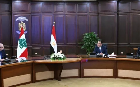 رئيس الوزراء يعقد جلسة مباحثات شاملة مع نظيره اللبناني لبحث مختلف القضايا