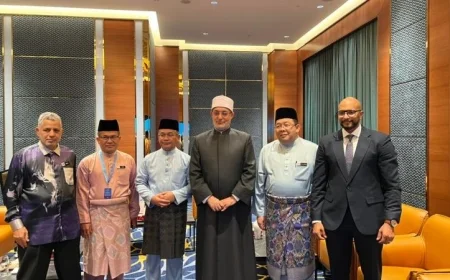 مناقشات بين مفتيا مصر وماليزيا لتعزيز التعاون في المجالات العلمية والشرعية