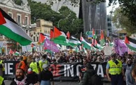 تظاهرات عالمية غاضبة تندد بالعدوان على غزة في مدن كبرى وعواصم