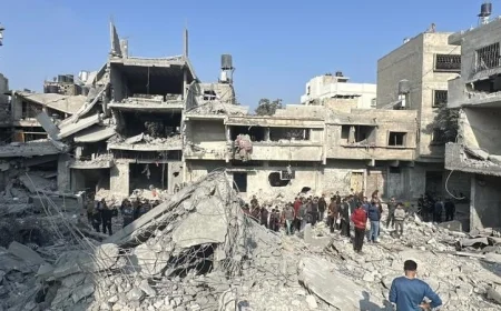 قصف الاحتلال على خيمة نازحين في غزة يسفر عن شهيدين وإصابات