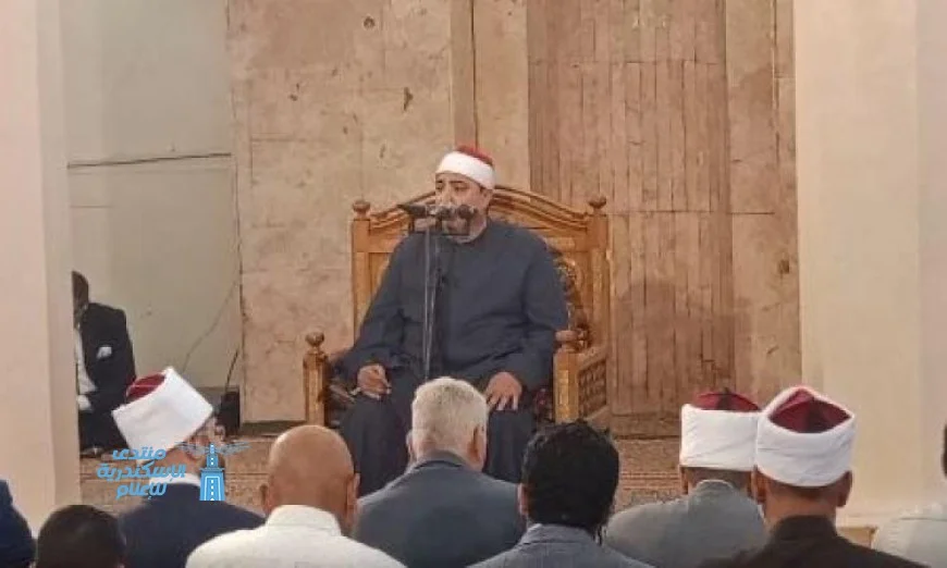 وزير الأوقاف يقيم صلاة الجمعة في مسجد التعمير بشمال سيناء