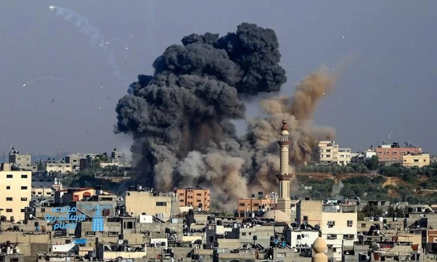 ثمانية شهداء فلسطينيين نتيجة قصف الاحتلال على مخيمي البريج وخان يونس