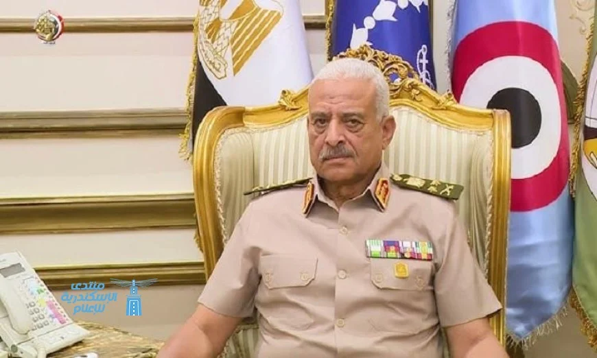 فيديو مثير: وزير الدفاع يشارك في المشروع التعبوي لهيئة الاستخبارات العسكرية