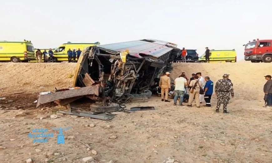 محافظ أسيوط يتفقد حالة مصابي حادث الأتوبيس على الطريق الصحراوي