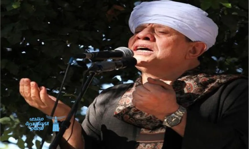 ياسين التهامي يدعو للتأمل في معاني الحب الإلهي العميقة والمعبرة