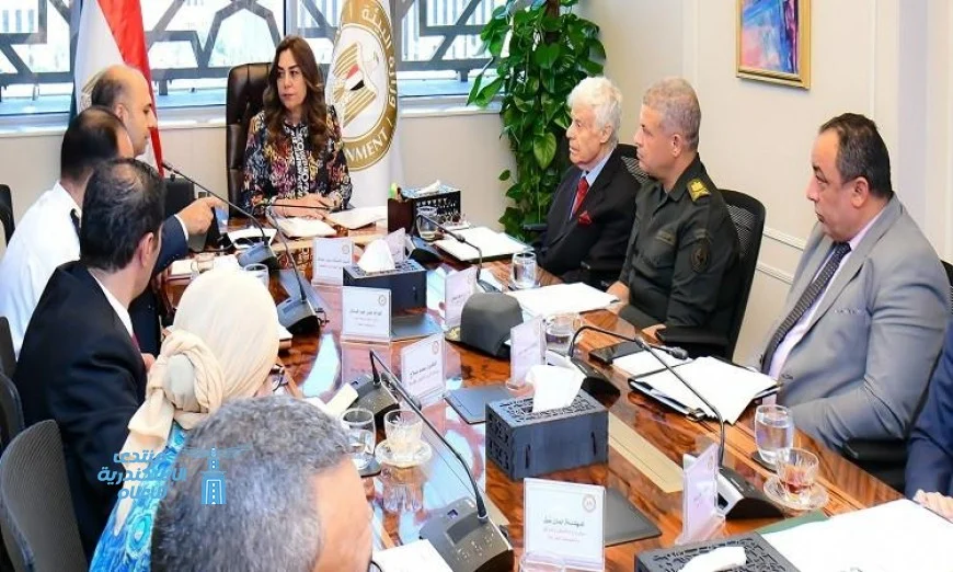 وزير البيئة المؤقتة تقود أول اجتماع هام لمجلس إدارة تنظيم إدارة المخلفات
