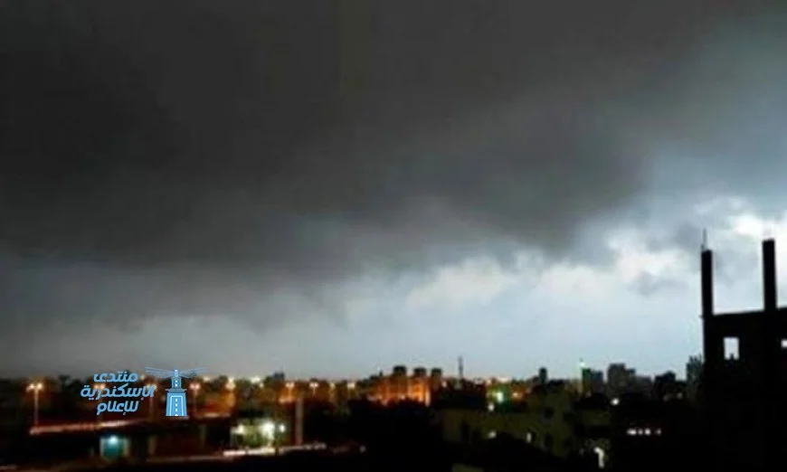 القائم بأعمال وزير البيئة يدعو إلى تعزيز الاستعداد لمواجهة ظاهرة السحابة السوداء