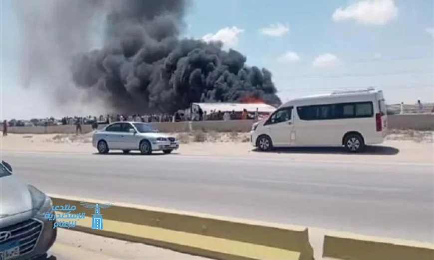مقتل شخصين وإصابة 18 آخرين في حادث سير على طريق مطروح الإسكندرية