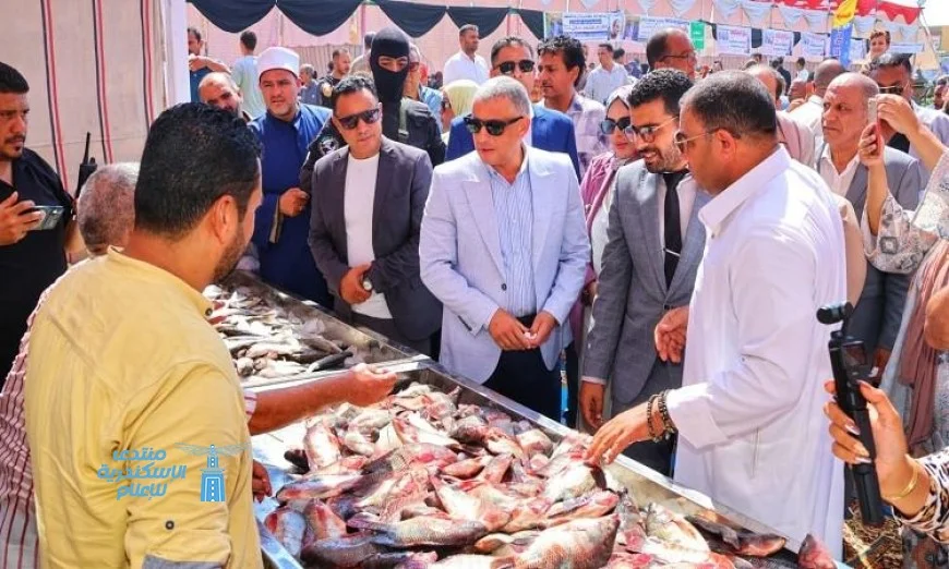 محافظ الإسماعيلية يدشن مبادرة أسماك البلد لأهل البلد في أبوصير