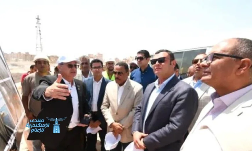 وزير الإسكان ومحافظ مطروح في جولة تفقدية لمشروع تجديد كوبري روميل بمحافظة مطروح