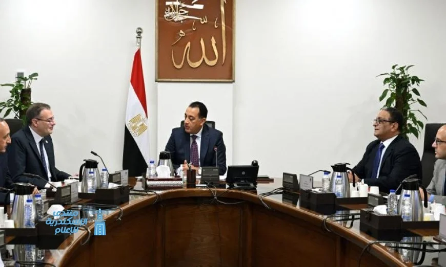 جهود المركزي للتنظيم والإدارة في تطوير العمل تتصدر اجتماع مدبولي مع الرئيس التنفيذي