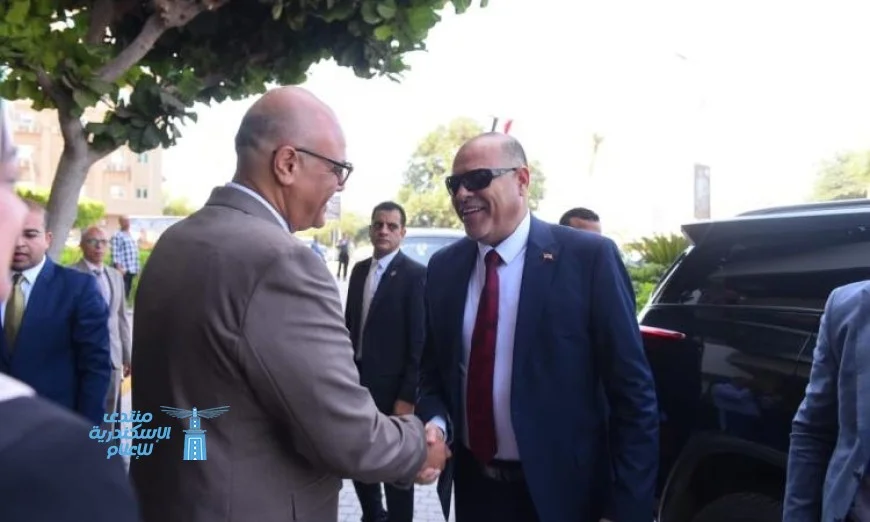 وزير العمل ومحافظ القليوبية يناقشان تعزيز التعاون في الملفات المشتركة