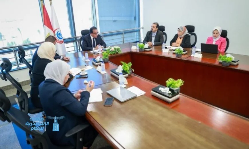 وزير الصحة يستعرض آخر تطورات تكليف أعضاء المهن الصحية ويبحث آليات توزيعهم في الميدان