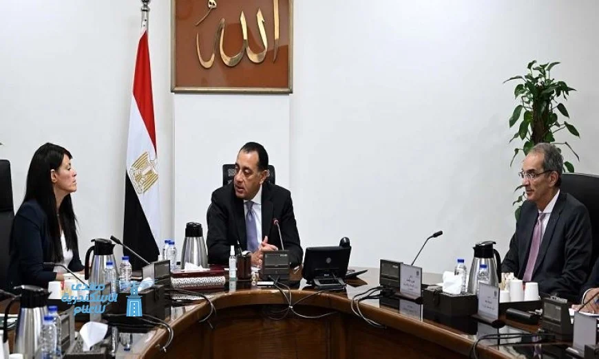 اكتشف خطط رئيس الوزراء الطموحة للتحول الرقمي وزيادة الاستثمارات في الدولة