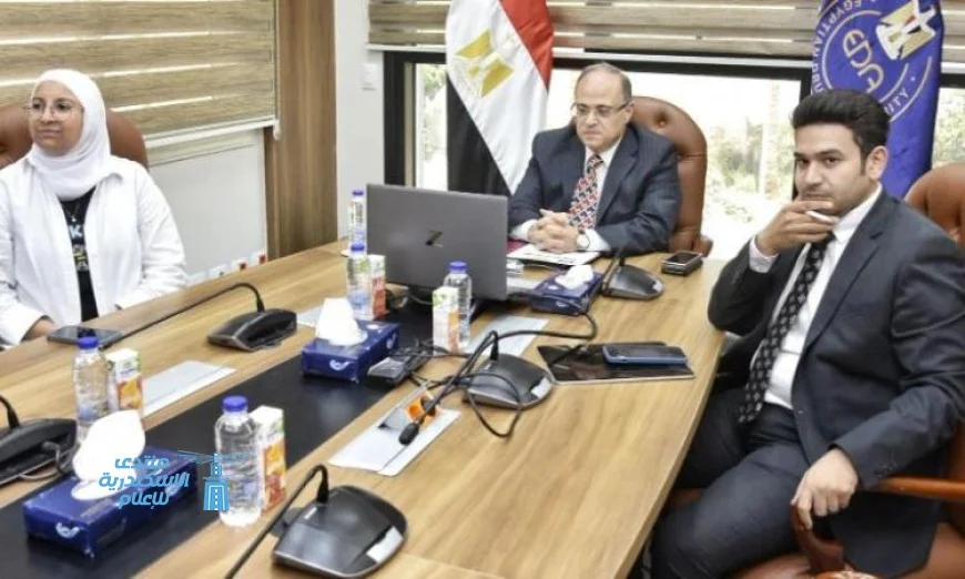 رئيس هيئة الدواء يناقش تعزيز التعاون الدوائي مع نظيره الأوزبكي