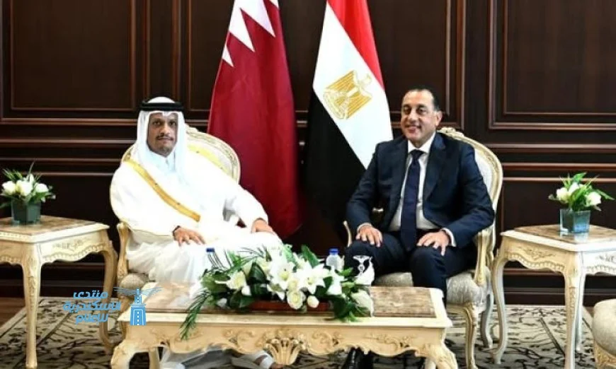 رئيس الوزراء يبحث فرص التعاون المشترك مع نظيره القطري