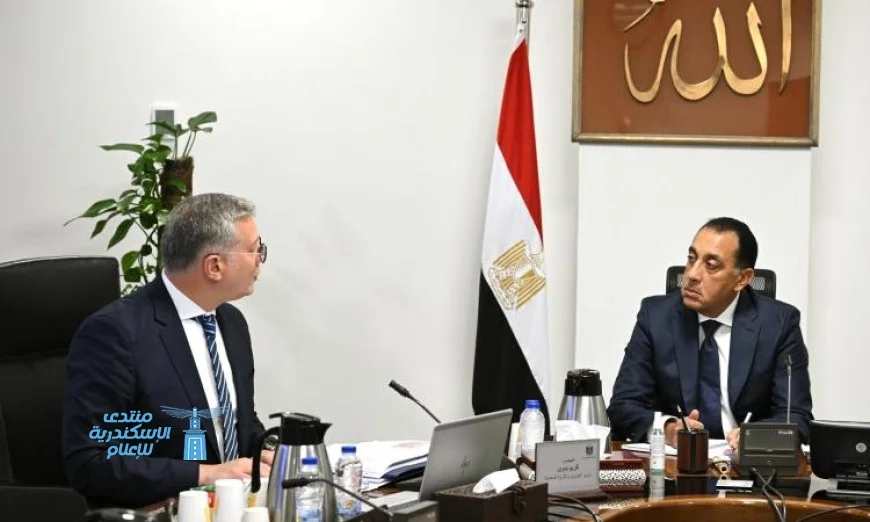 رئيس الوزراء يناقش مع وزير البترول والثروة المعدنية آخر مستجدات ملفات العمل الحيوية